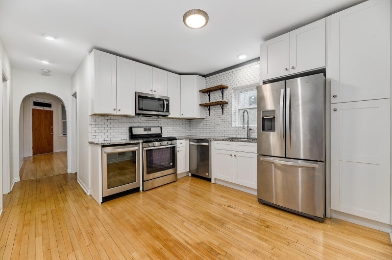 Building Photo - 2520 W Cortez St