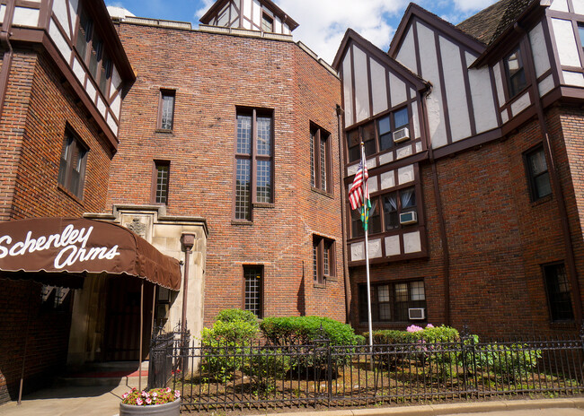 Building Photo - The Schenley Arms