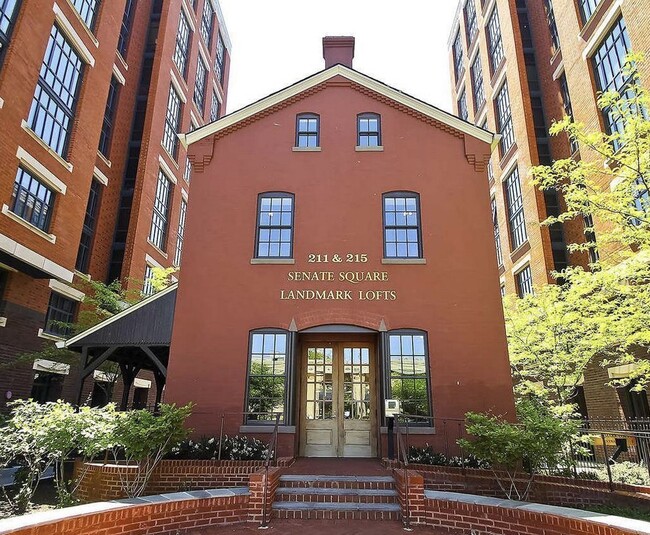 Primary Photo - 215 I St NE