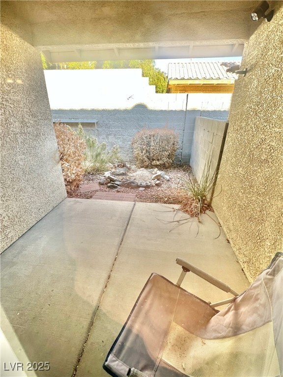 Building Photo - 9708 Fionna Ln