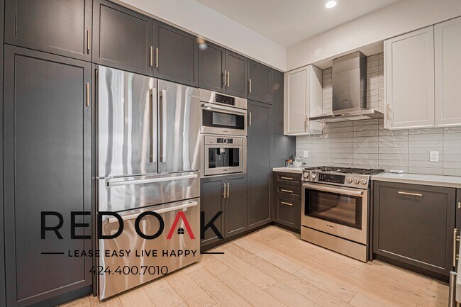 Building Photo - 1333 Orange Grove Ave