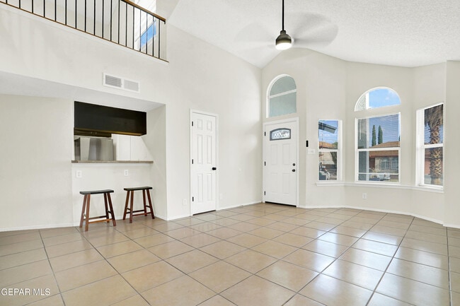 Building Photo - 7212 Westover Dr
