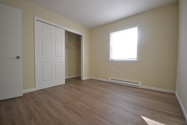 Building Photo - Cross Timbers Apartment