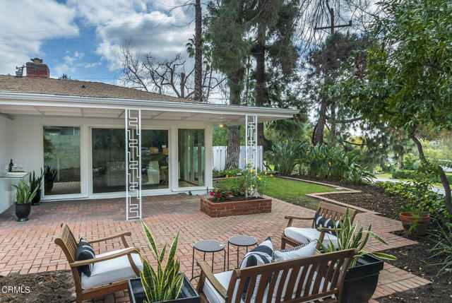 Building Photo - 5045 Redwillow Ln