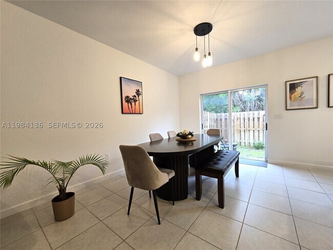 Building Photo - 2761 NW 55th Ave