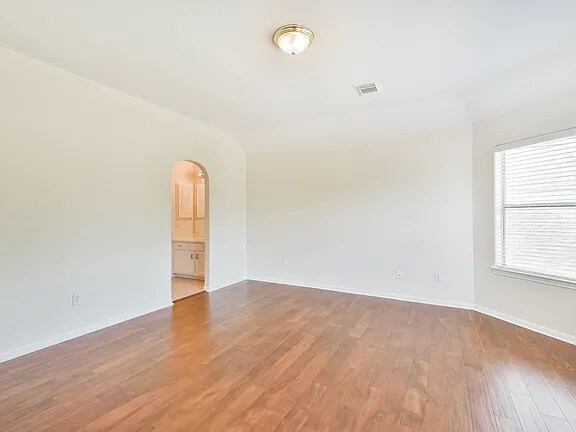 Building Photo - 2502 Bridge Hampton Way