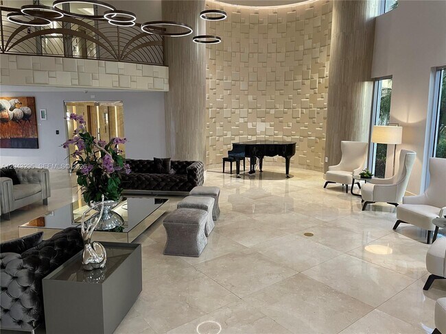 Building Photo - 17555 Collins Ave