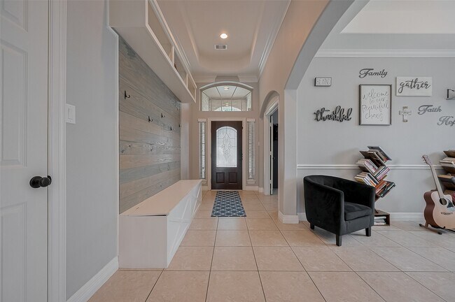 Building Photo - 4227 Lodge Ranch Ct