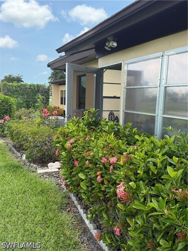 Building Photo - 4187 Lakewood Blvd