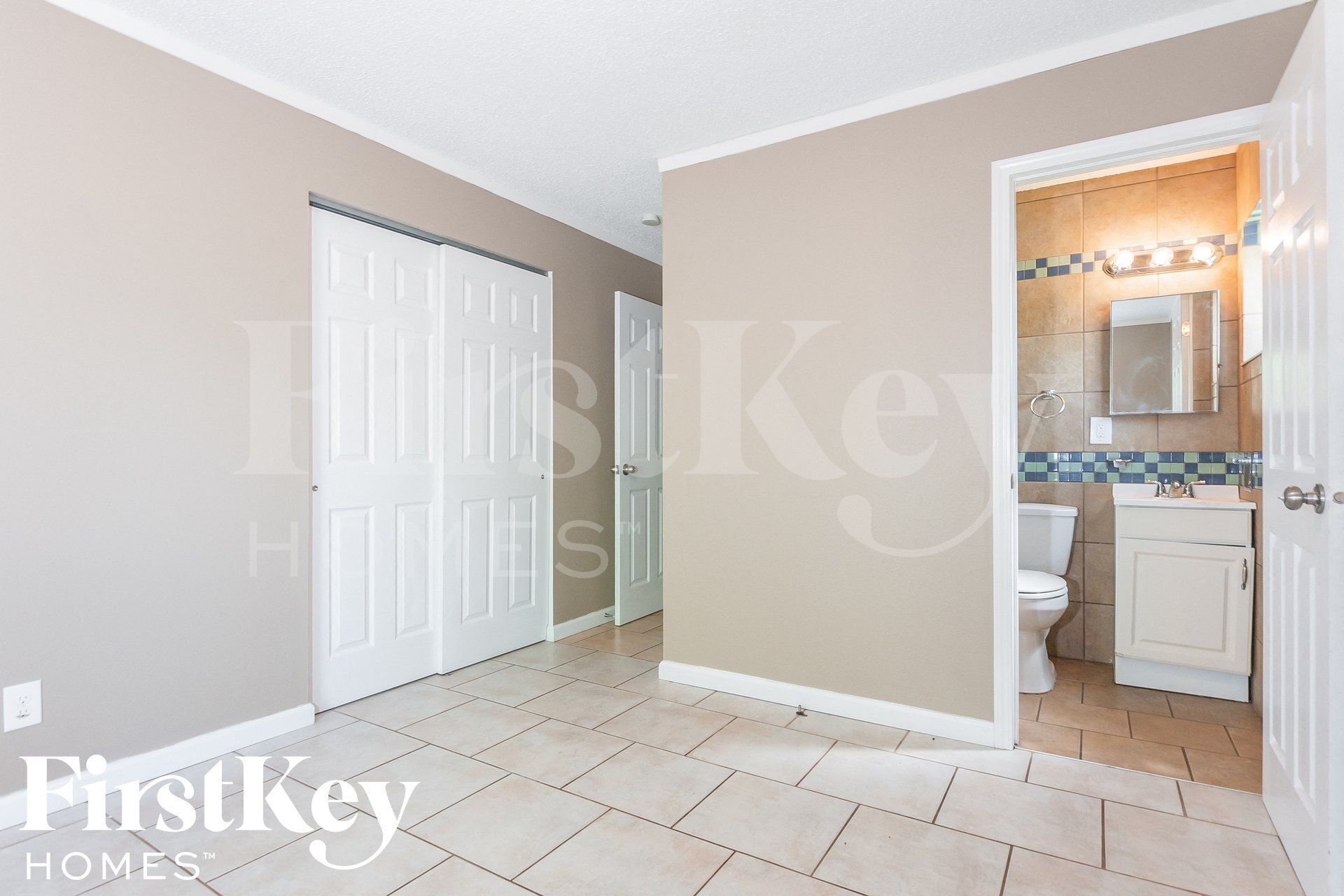 Building Photo - 6692 Lesli Mari Ct