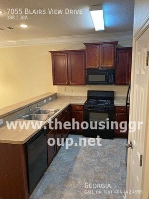 Building Photo - 7055 Blairs View Dr