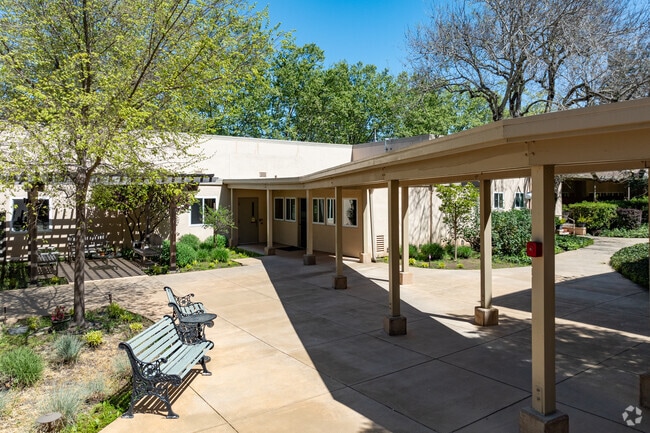 Alternate - San Rafael Rotary Manor