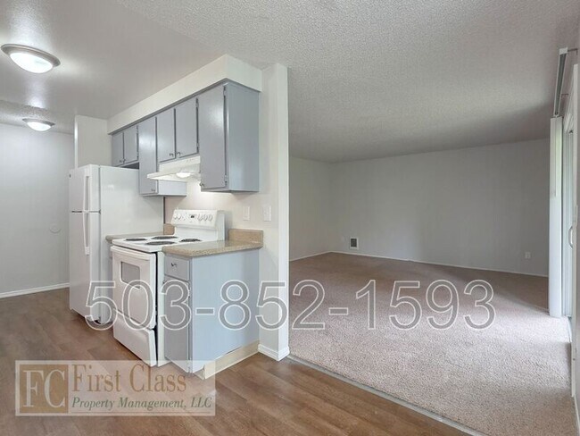 Building Photo - 1334 NE 186th Ave