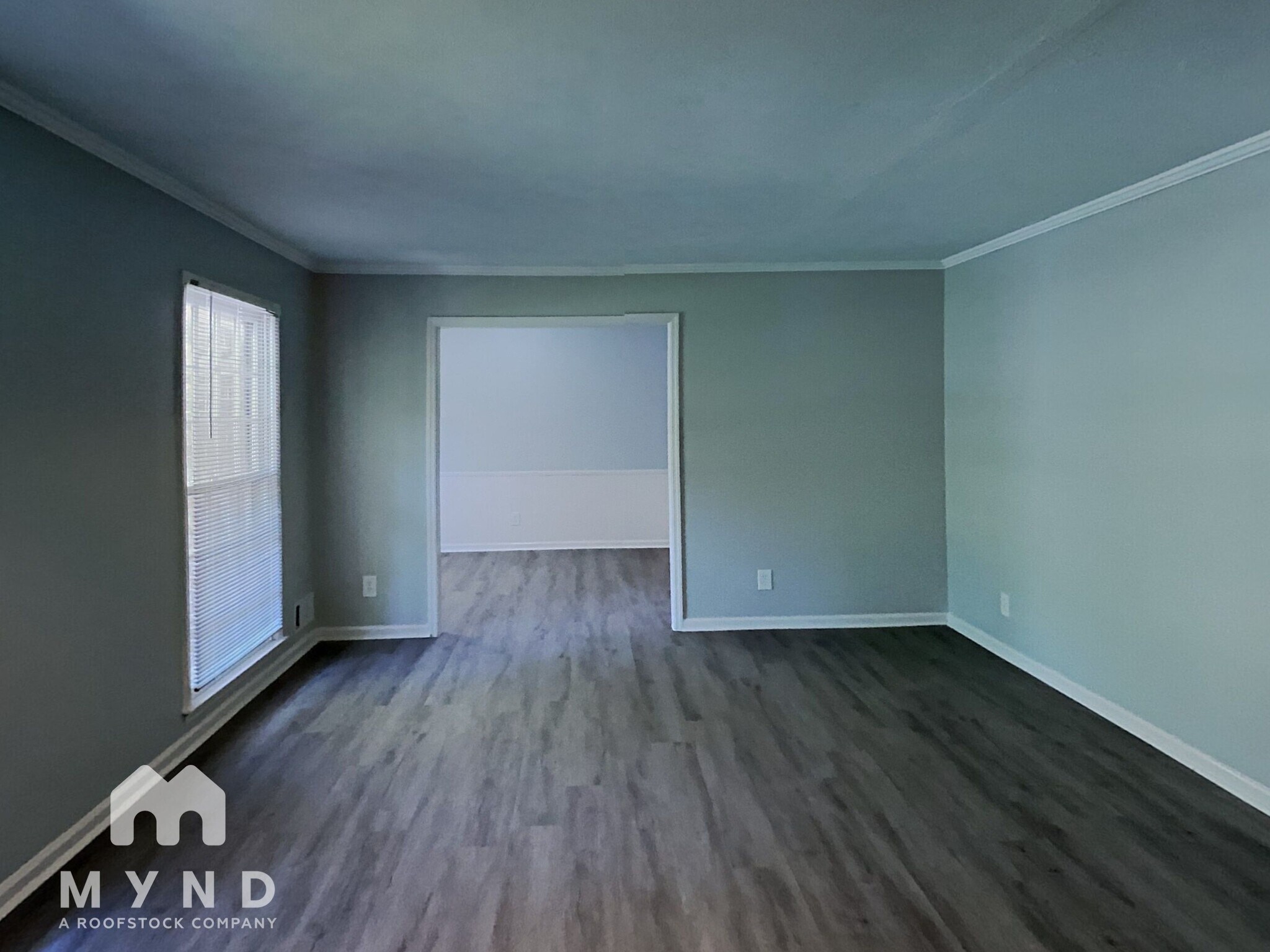 Building Photo - 2121 W Chester Cir SE