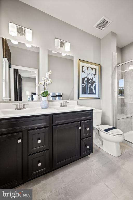 Building Photo - 171 WOODGATE Cir