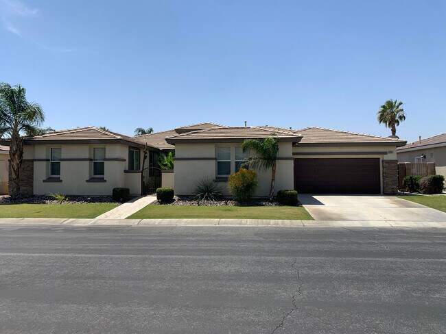 Building Photo - 82697 Cody Dr