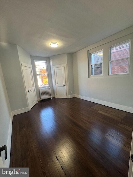 Building Photo - 4338 N Franklin St