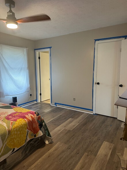 Building Photo - 3301 Rhodhiss Ct