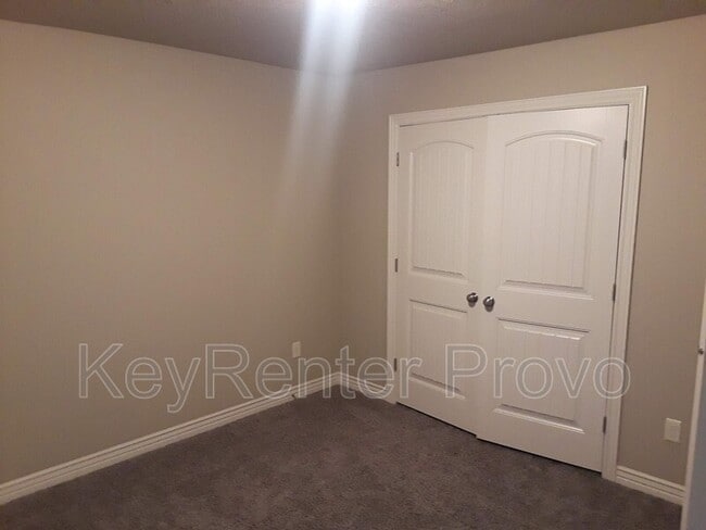 Building Photo - 735 S 1803 W