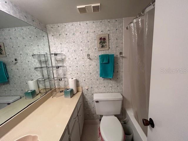 Building Photo - 2900 Cove Cay Dr