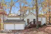 Building Photo - 4505 Laurie Ln SW