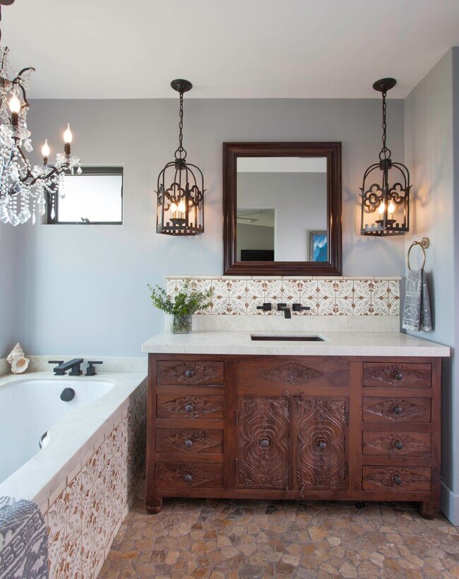 Building Photo - LUXURIOUS House with MULTIPLE OCEAN VIEWS in Sunset Cliffs! Chef's Kitchen! 2 EV Chargers and so ...