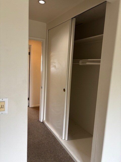 Building Photo - 7119 Tuolumne Dr