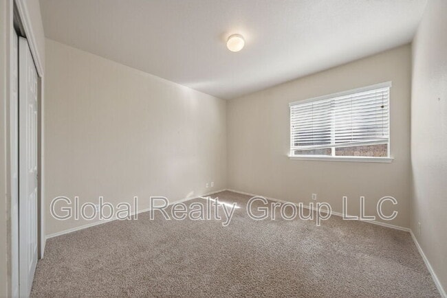 Building Photo - 212 Cloud Crossing