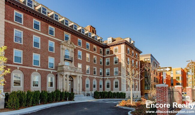 Building Photo - 201 S Huntington Ave