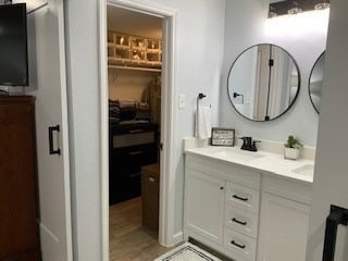 Building Photo - 840 Threadneedle St