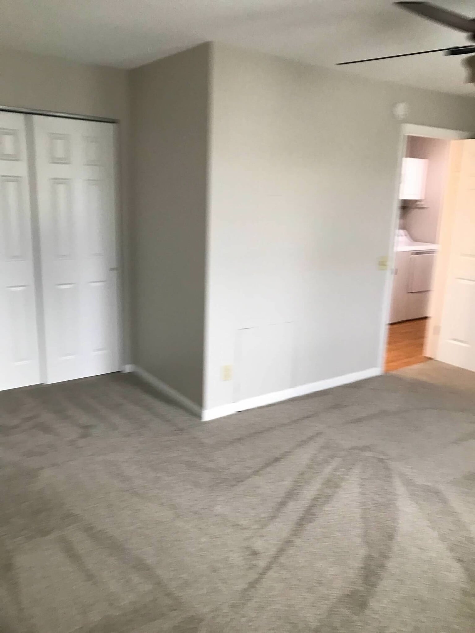 Main bedroom - 8591 Slusser Rd