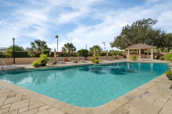 Building Photo - 3525 Sage Rd