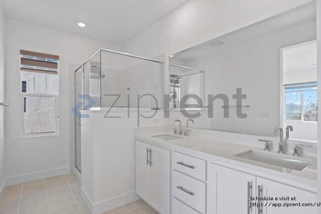 Building Photo - 53 W San Francisco Dr