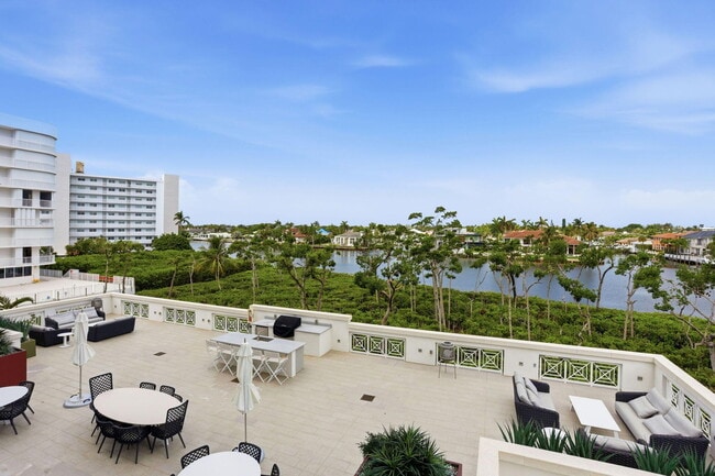 Building Photo - 3200 S Ocean Blvd