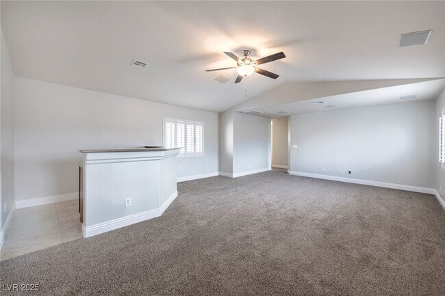 Building Photo - 9460 Glendora Valley St