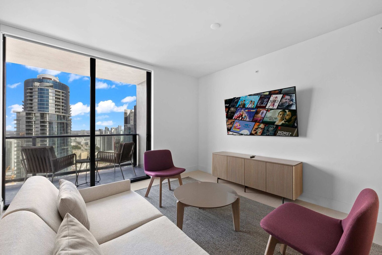 Building Photo - 159 NE 6th St