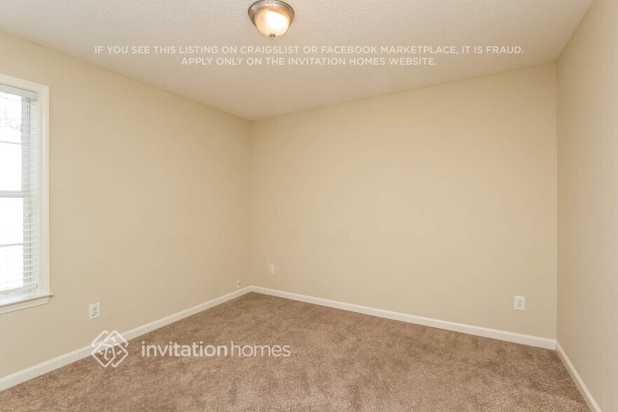 Building Photo - 2219 Sprucewood Dr NW