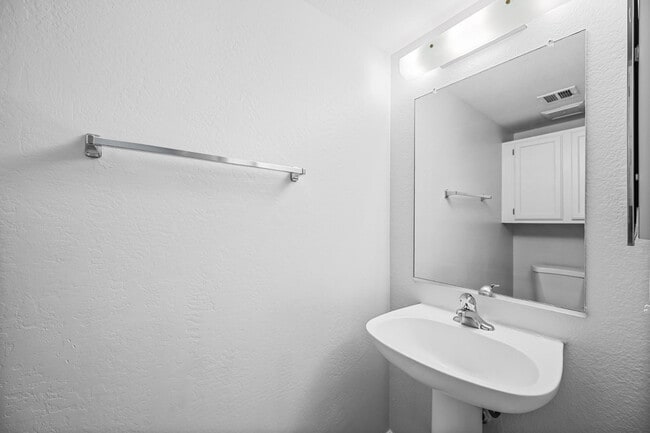 Building Photo - 455 S Mesa Dr