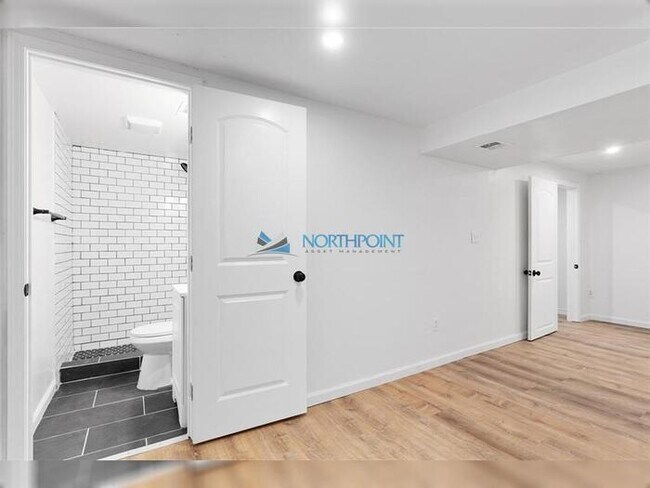 Building Photo - Beautiful 4BR  2BA Home w/ Garage • Big Yard in Camwood