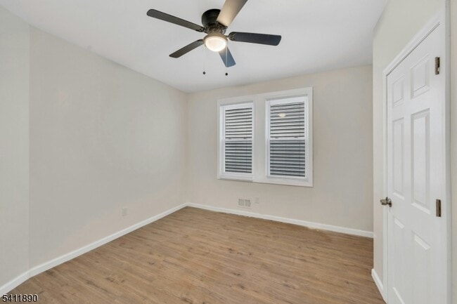 Building Photo - 30 Linden Ave