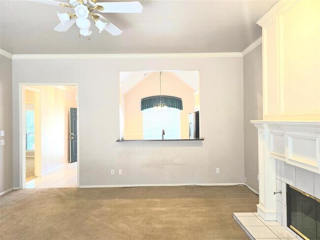 Building Photo - 1823 Chelsea Dr