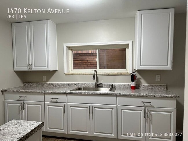 Building Photo - 1470 Kelton Ave