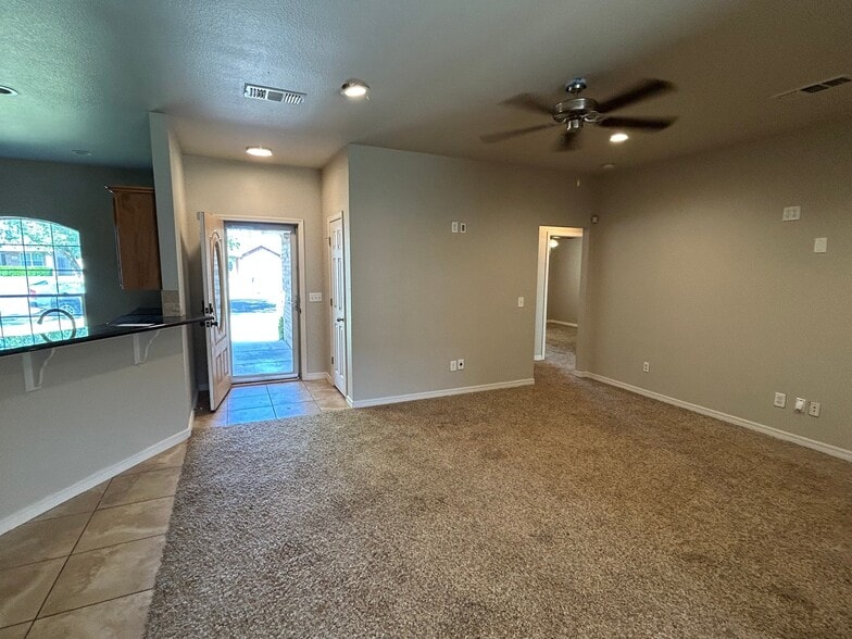 Building Photo - 6111 Mercy Ct