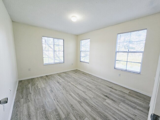 Building Photo - 4151 San Marino Blvd