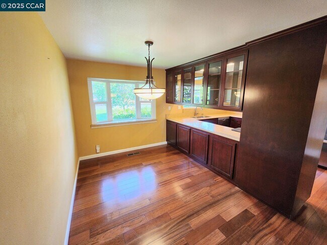 Building Photo - 171 Via Bonita
