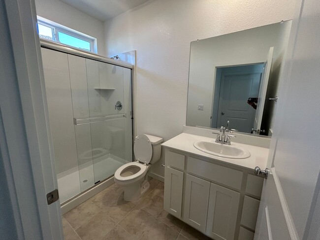 Building Photo - Brand New Build in Great Location and New ...