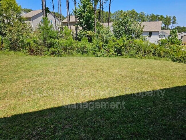 Building Photo - 303 Augusta Woods Dr