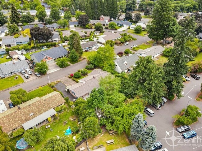 Building Photo - 6509 Louisiana Dr