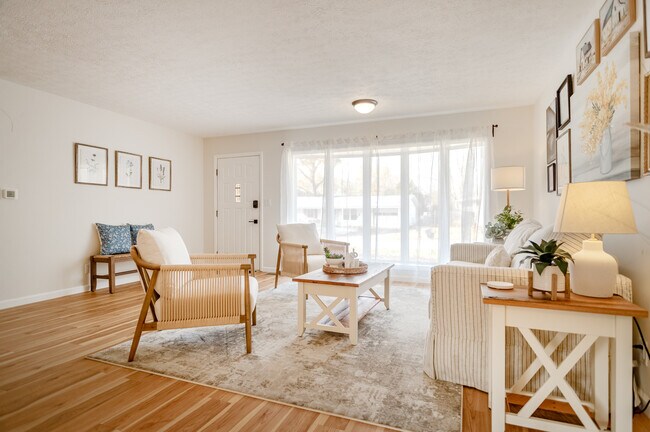 Building Photo - 3515 Indianbrook Dr