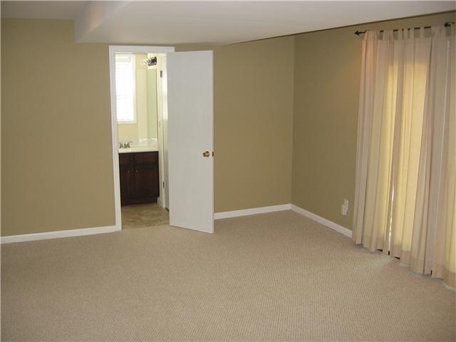 Building Photo - 516 Faith St